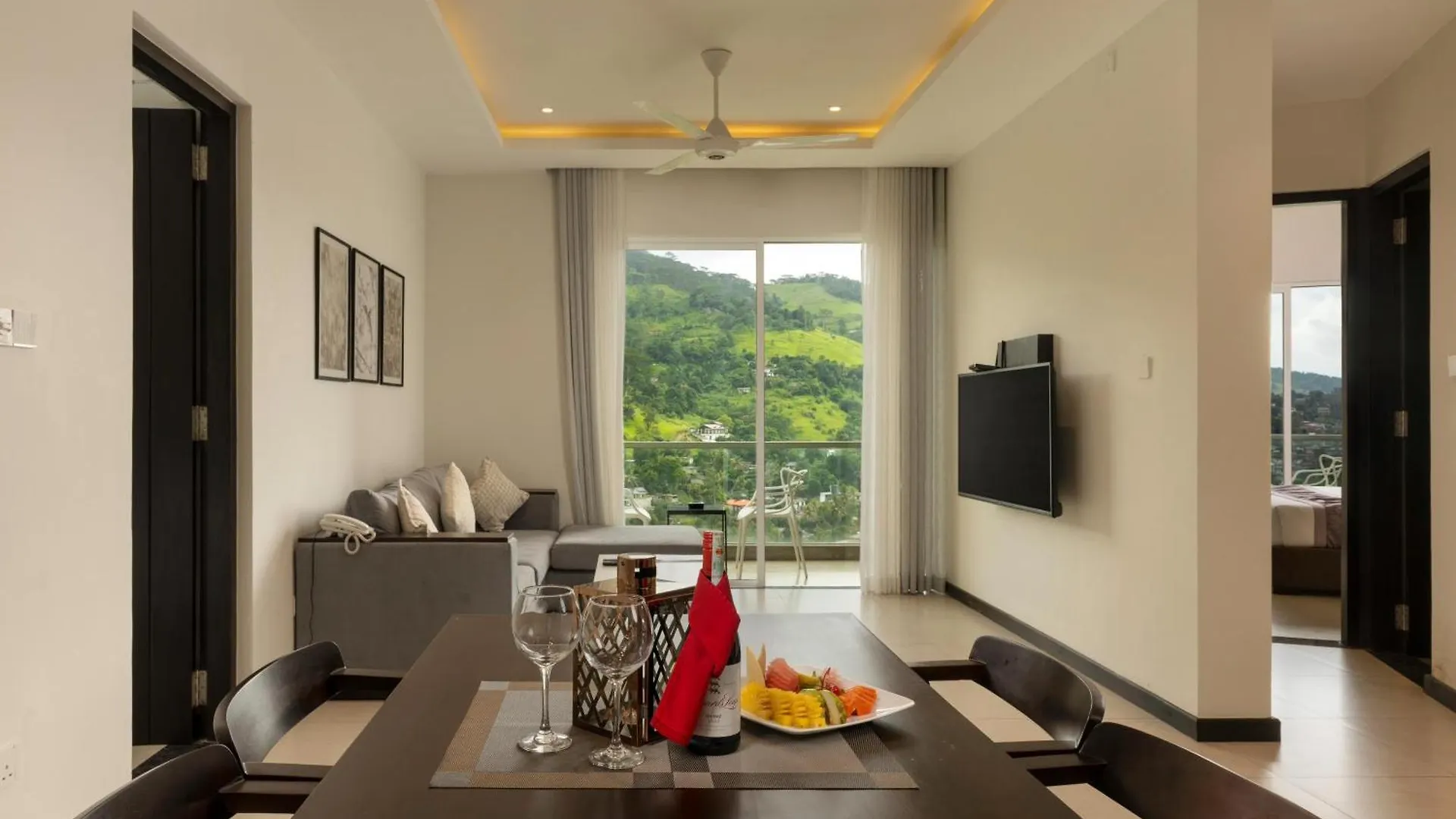 **** Hotel Skyloft Kandy By Aaradhya Sri Lanka
